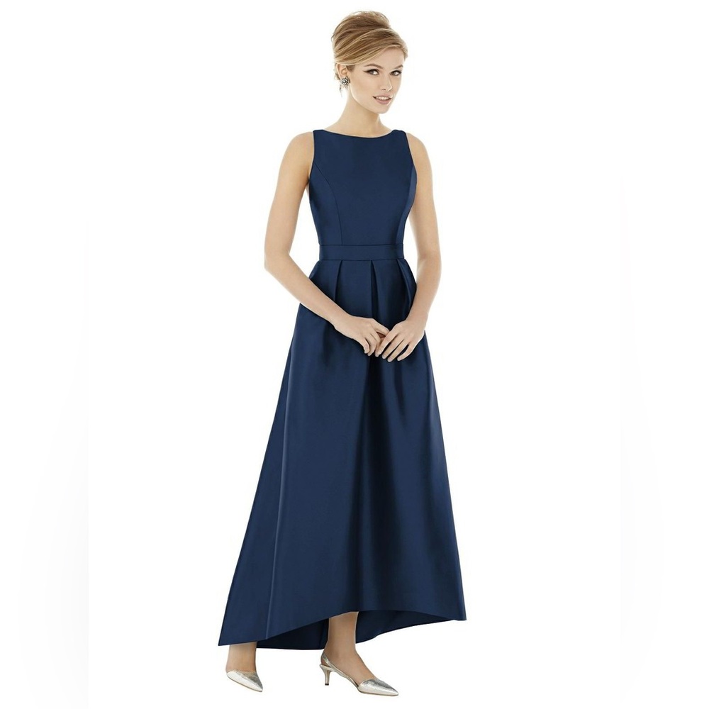 Alfred Sung Bridesmaid/Formal Gown Dress